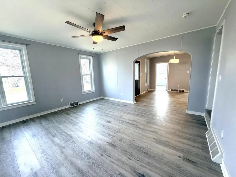 315 E Lacrosse Street, Tomah, WI 54660 - #3