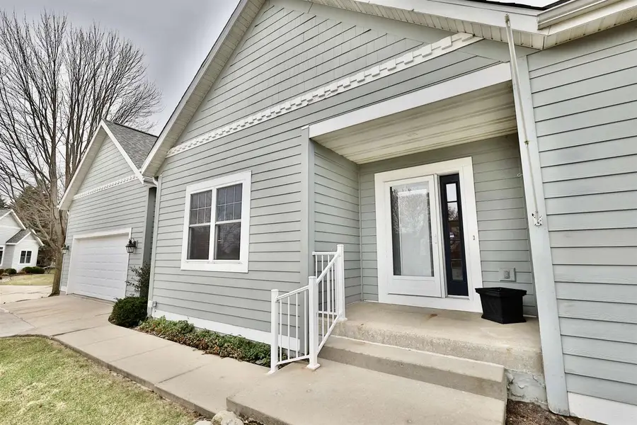 21 Settler Hill Circle, Madison, WI 53717 - #2