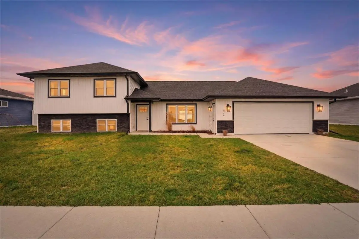 676 Porter Road, Evansville, WI 53536 - #1