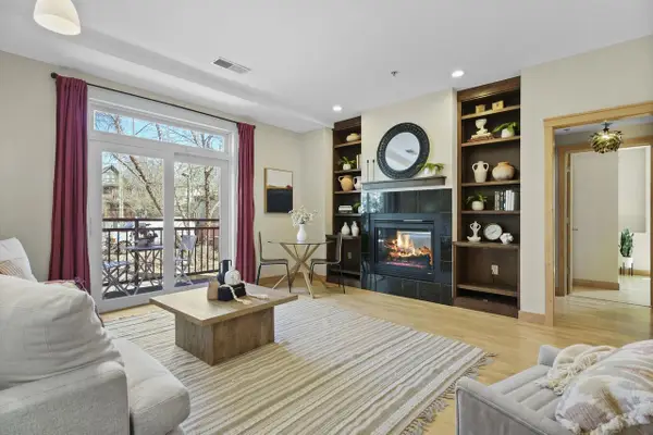 1037 Williamson Street #107, Madison, WI 53703