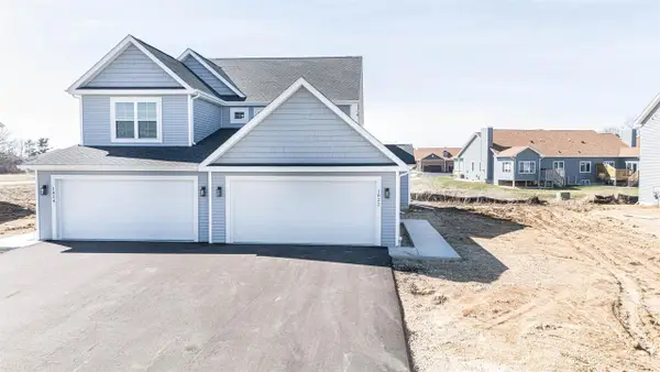 1822-1824 W Kyle Circle, Beloit, WI 53511