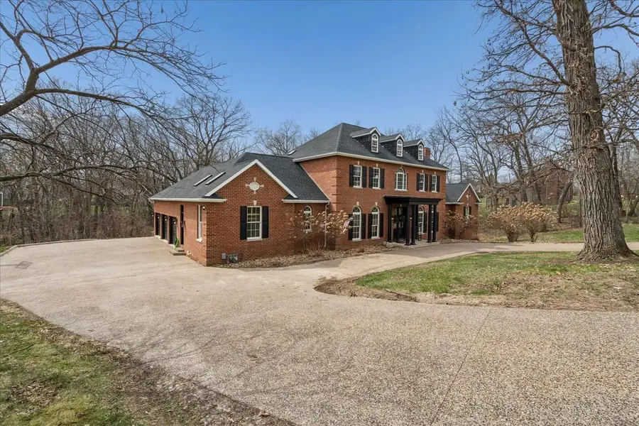 77 Roosevelt Drive, East Dubuque, IL 61025 - #3