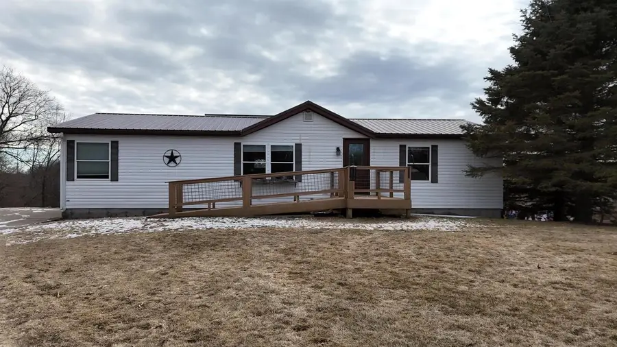 S7300 & S7304 Sandusky Road, Hillpoint, WI 53937 - #2