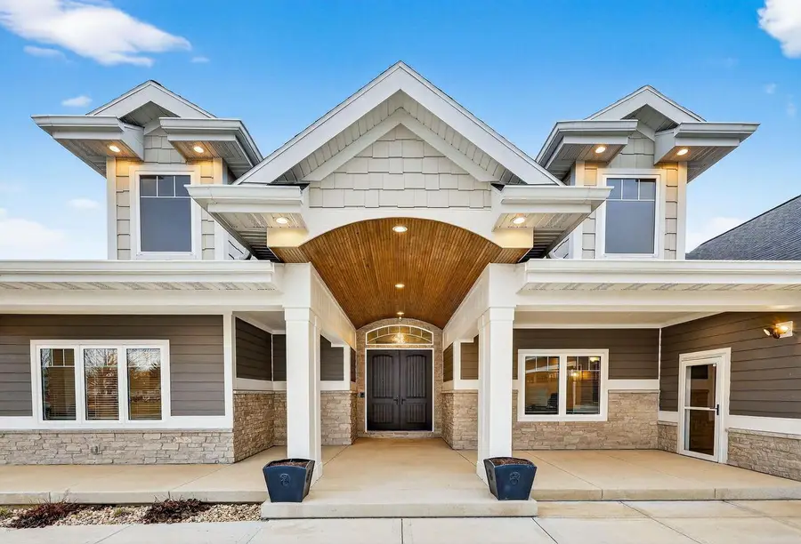 7576 Colonial Way, Verona, WI 53593 - #3