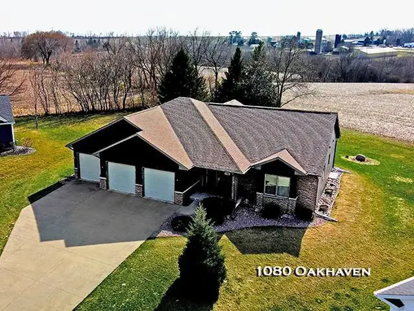 1080 Oakhaven Court, Platteville, WI 53818