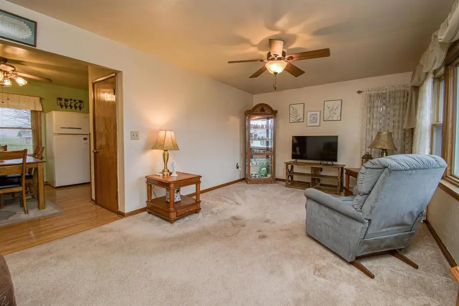 233 St Ann Avenue, Dickeyville, WI 53808 - #3