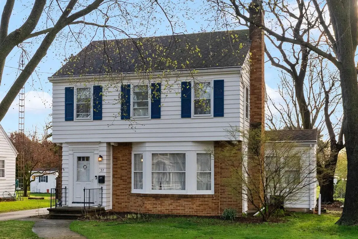37 Forest Park Boulevard, Janesville, WI 53545 - #1