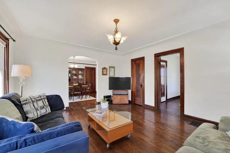 931 Eisenhower Avenue, Janesville, WI 53545 - #2