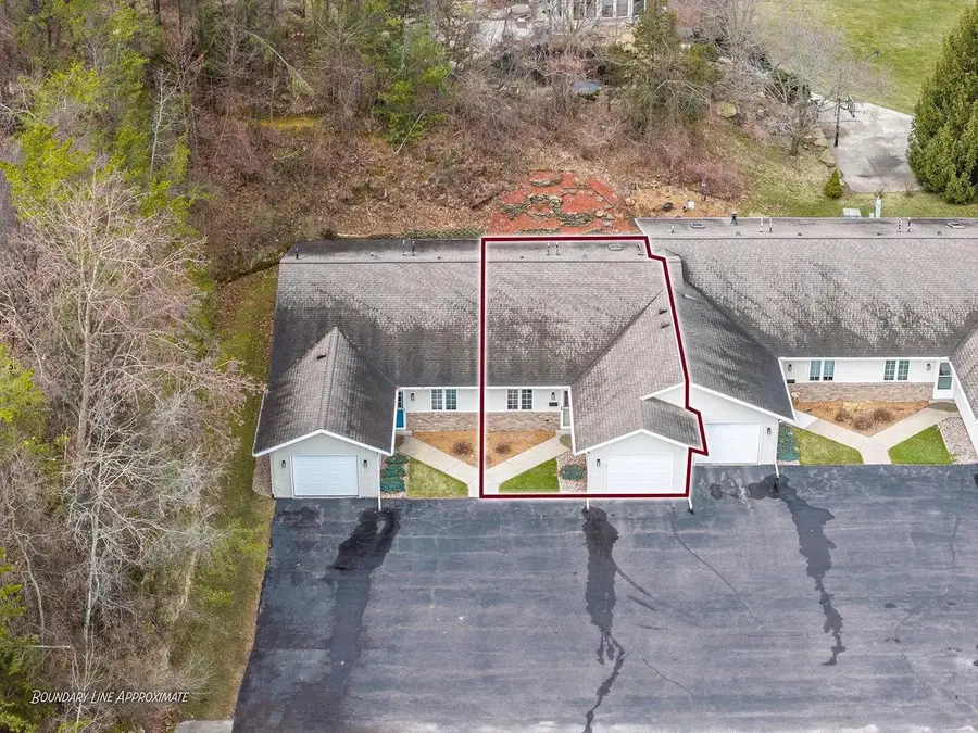 1579 N Dewey Avenue, Reedsburg, WI 53959 - #2