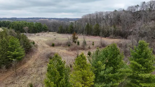 +/-80ac Knobs Road, Arena, WI 53588