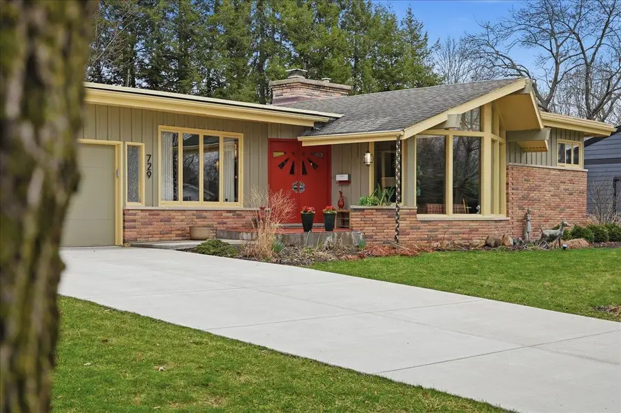 729 Dearholt Road, Madison, WI 53711 - #3