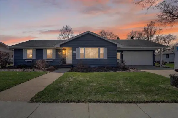 2110 Eastwood Avenue, Janesville, WI 53545