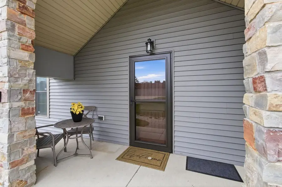 607 Mary Lane, Fairwater, WI 53931 - #3