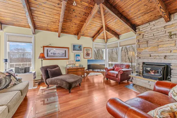 S6185 Bluff Road #4, Merrimac, WI 53561