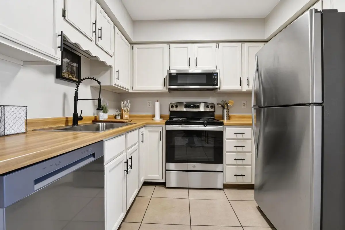 1403 8th Street, Reedsburg, WI 53959 - #1