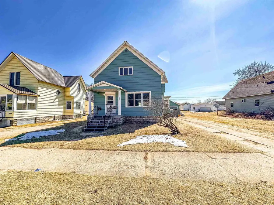 1609 Mary Street, Marinette, WI 54143 - #2