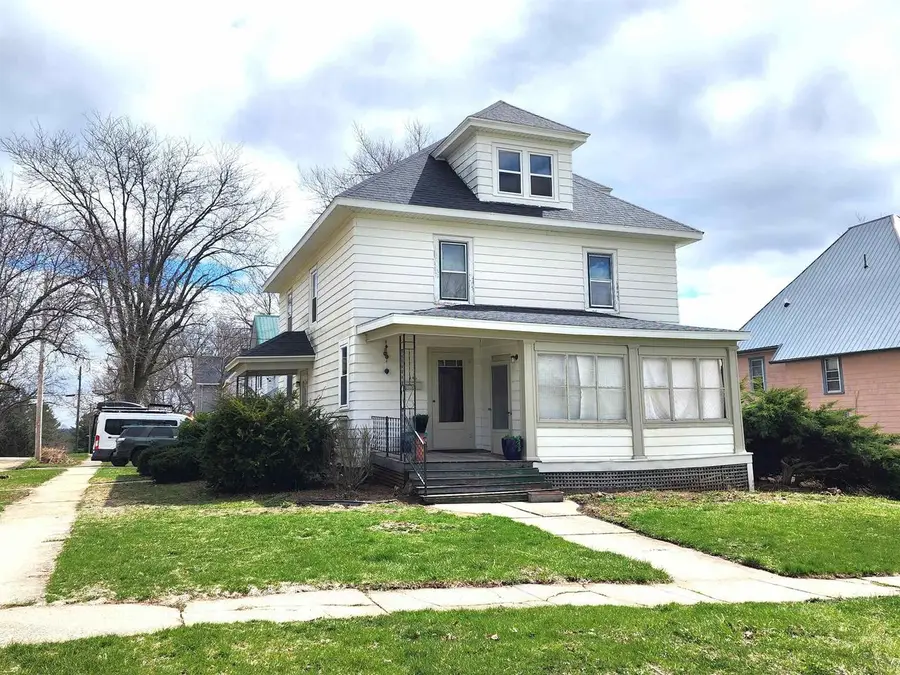 445 Ohio Street, Darlington, WI 53530 - #2