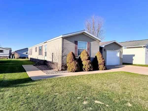 33166 Larry Lane #30, Prairie Du Chien, WI 53821