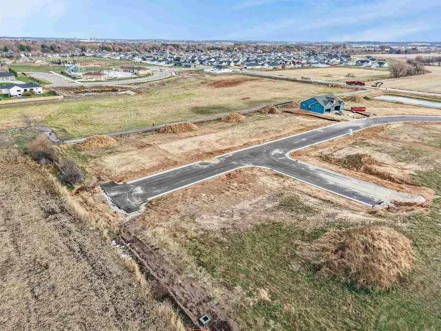 71 S 8th Street, Evansville, WI 53536 - #2