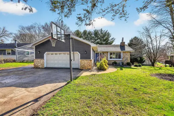 115 West Ridge Circle, Cambridge, WI 53523