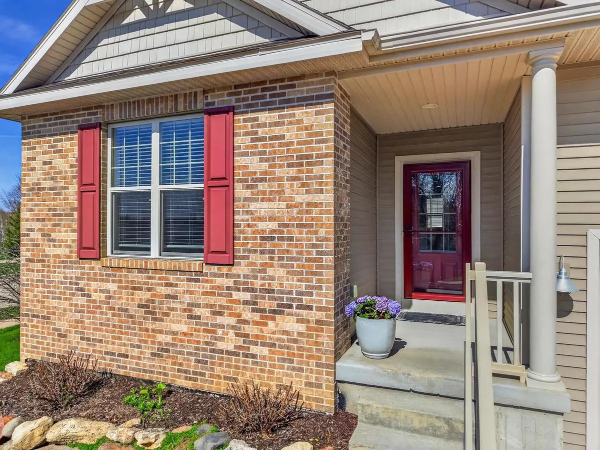 9801 Hawks Nest Drive, Verona, WI 53593 - #1