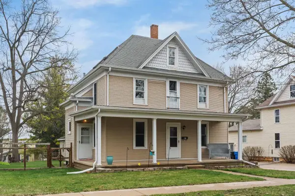 804 E Main Street, Mount Horeb, WI 53572