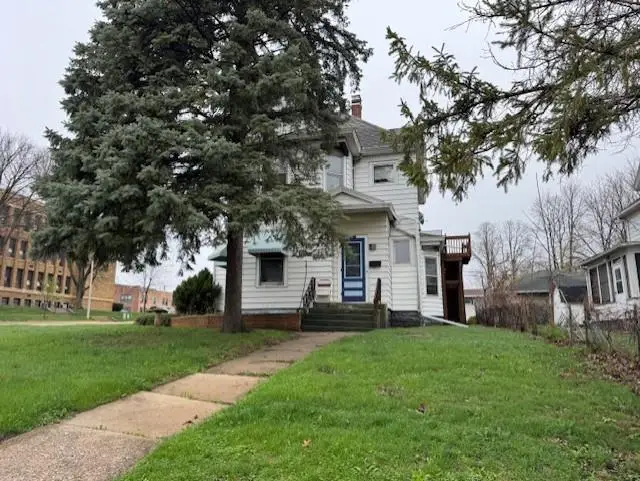302 Ash Street, Baraboo, WI 53913 - #3