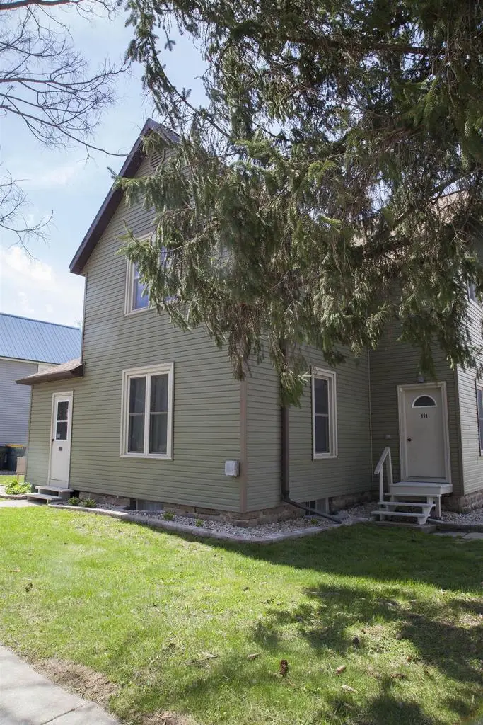 886 N Central Avenue, Richland Center, WI 53581 - #3