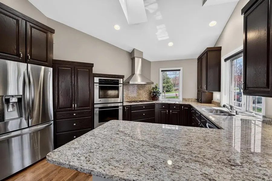 3026 Woods Edge Way, Fitchburg, WI 53711 - #3