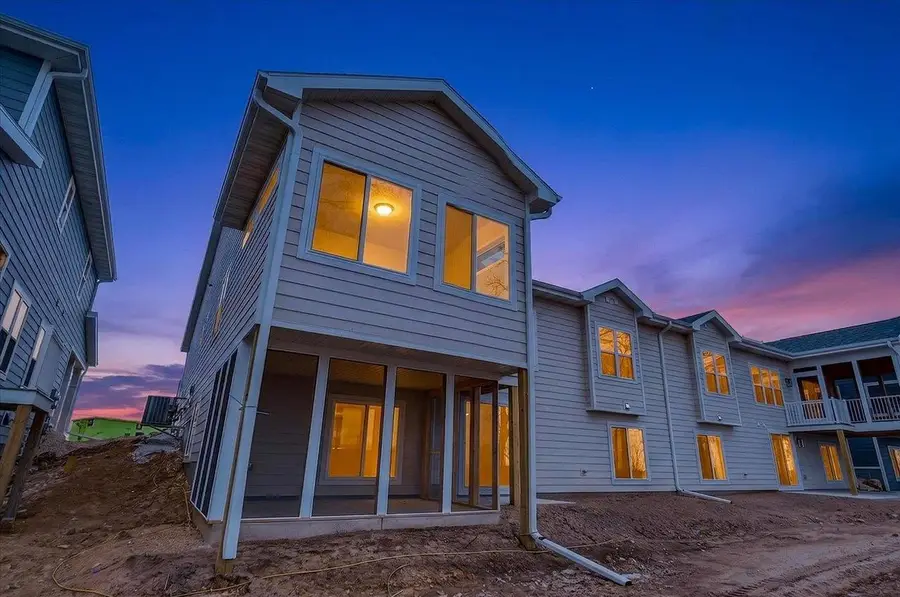 6485 Ridge View Way, Deforest, WI 53532 - #2