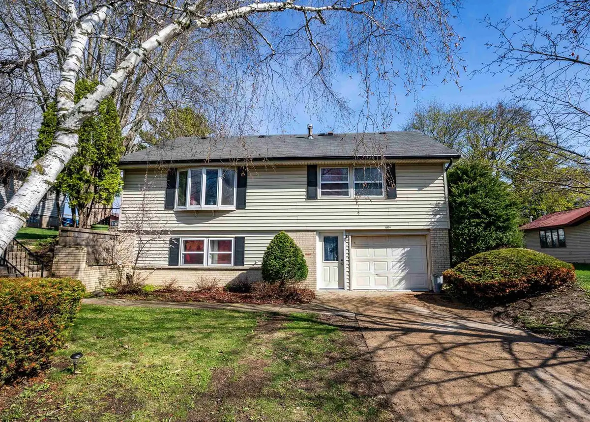 604 W North Street, Dodgeville, WI 53533 - #1