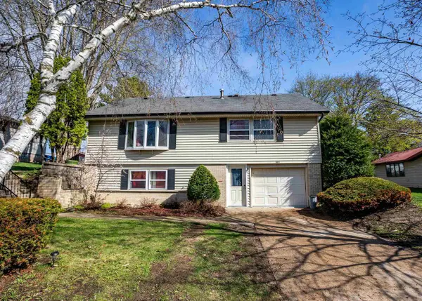 604 W North Street, Dodgeville, WI 53533