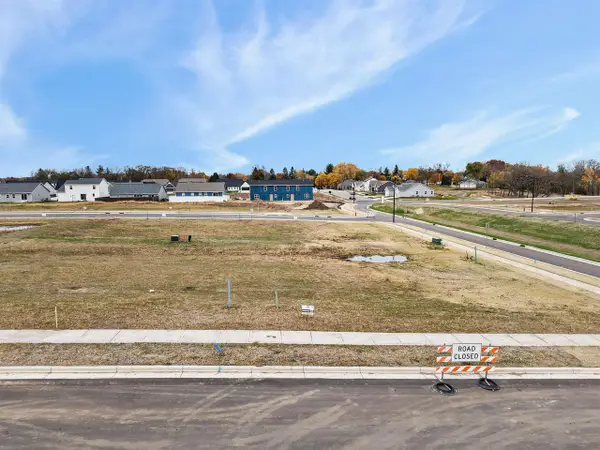 316 Dahlia Drive, Stoughton, WI 53589