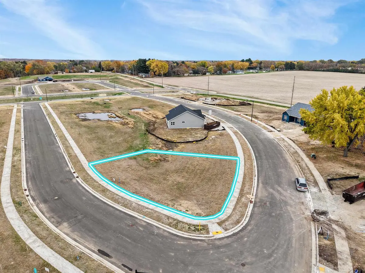 376 Dahlia Drive, Stoughton, WI 53589 - #1