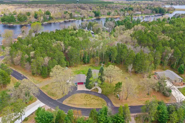1102 S Archers Way, Nekoosa, WI 54457