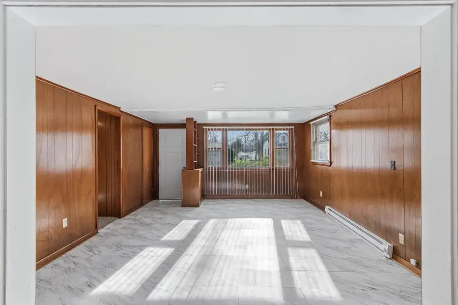 1031 Vine Street, Wisconsin Dells, WI 53965 - #3