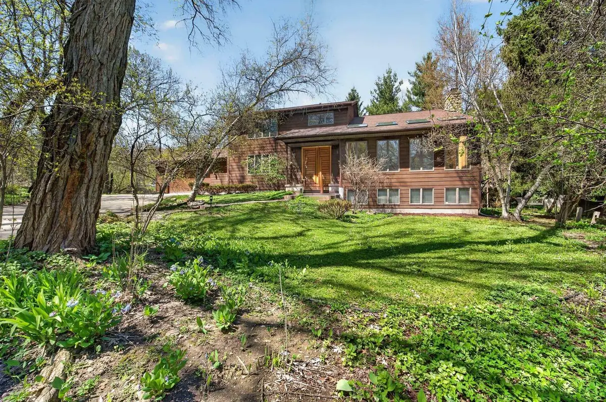 5 Wood Crest Court, Madison, WI 53705 - #1