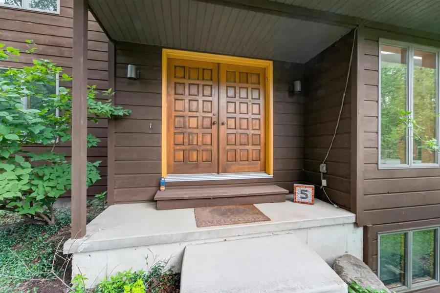 5 Wood Crest Court, Madison, WI 53705 - #3