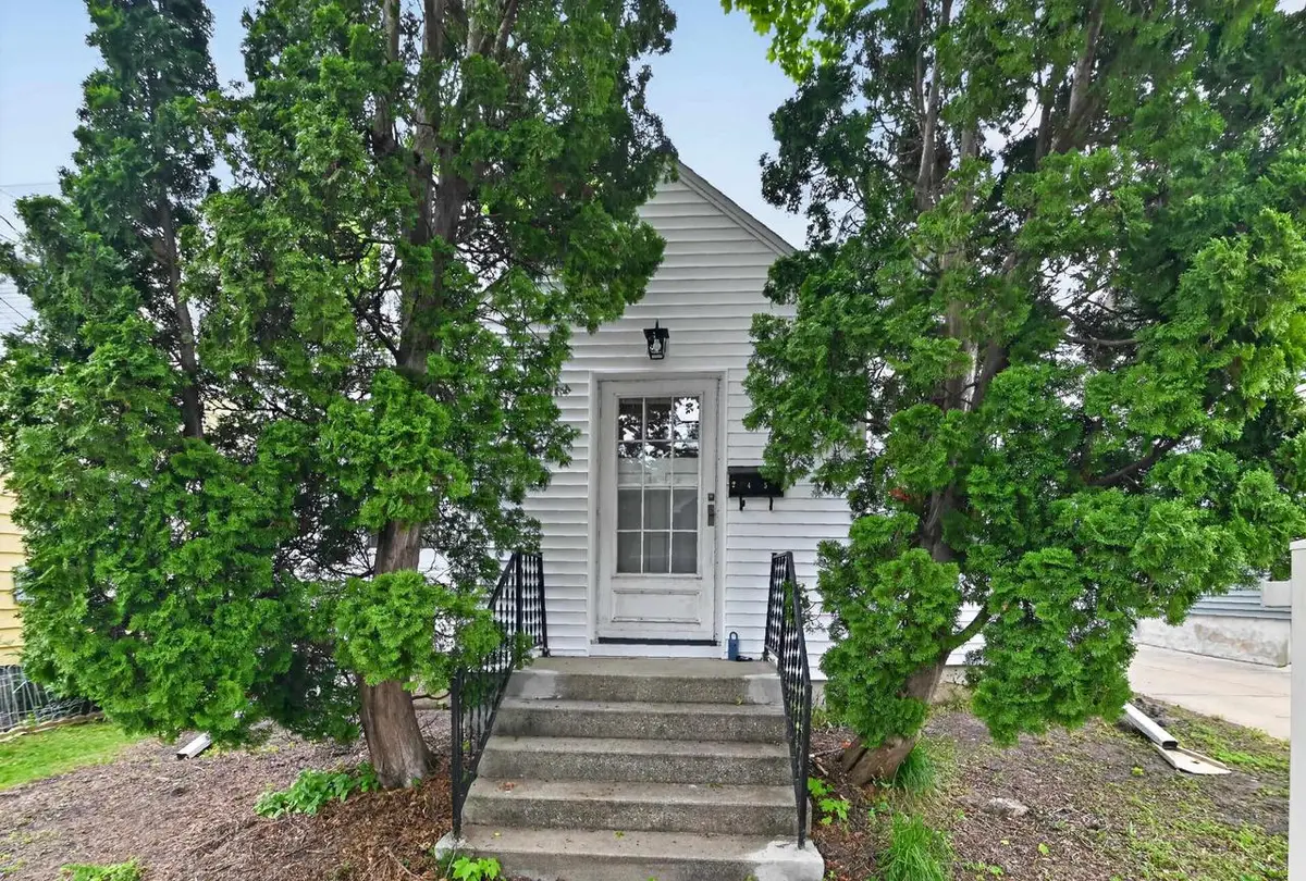 245 Waubesa Street, Madison, WI 53704 - #1