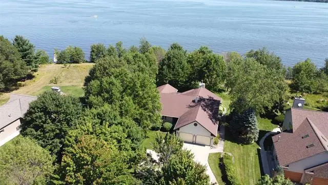 W5092 N Osprey Drive, New Lisbon, WI 53950 - #1