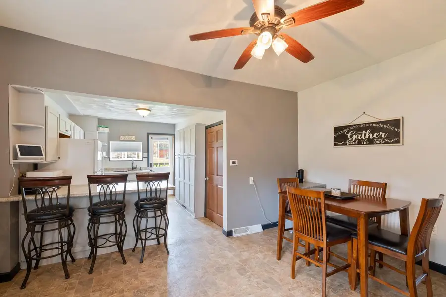 19090 Highway 58, Cazenovia, WI 53924 - #3