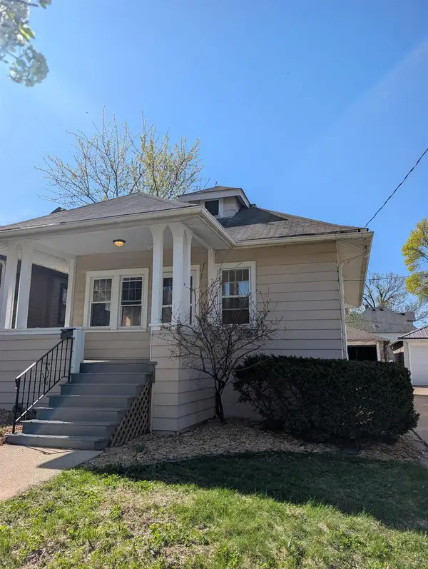 2821 Oakridge Avenue, Madison, WI 53704