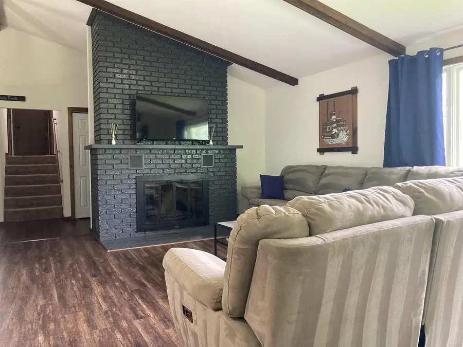 11885 Bank Street, Trempealeau, WI 54661 - #3