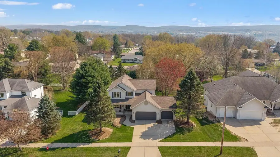 625 Bascom Hill Drive, Baraboo, WI 53913 - #2