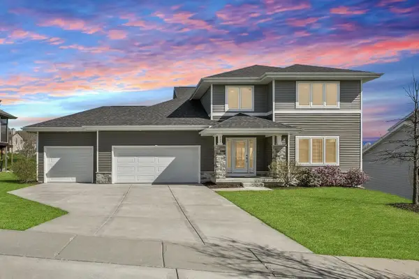 733 Maple Drive, Mount Horeb, WI 53572