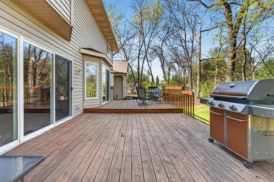 754 Timber Ridge Drive, Oregon, WI 53575 - #2