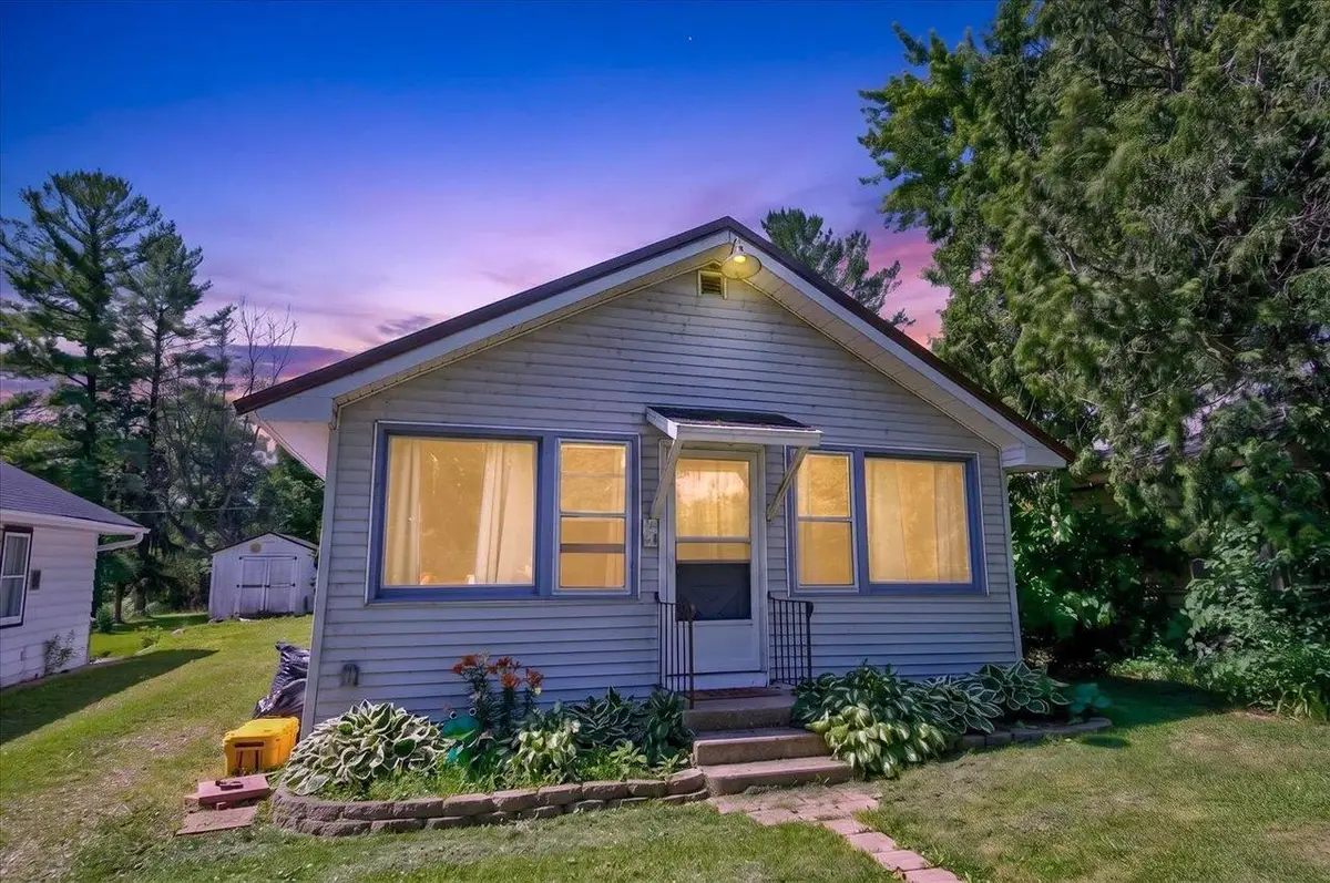 3428 E Thomas Street, Milton, WI 53563 - #1