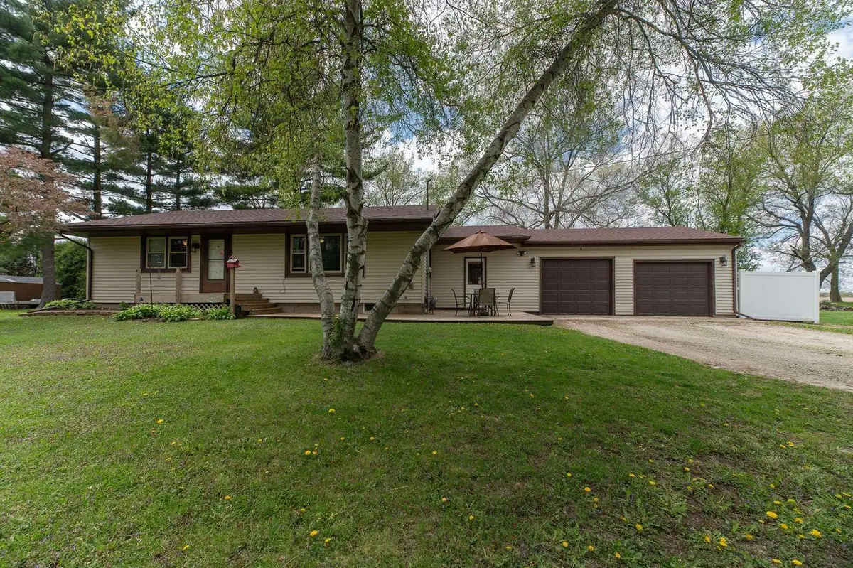 N6749 Tippecanoe Trail, Elkhorn, WI 53121 - #1