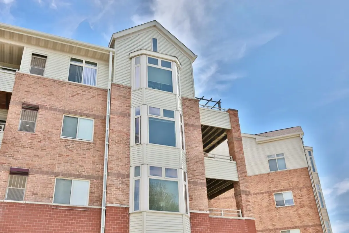 301 Harbour Town Drive #322, Madison, WI 53717 - #1