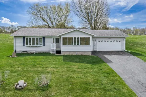 S1244 Remington Drive, La Valle, WI 53941